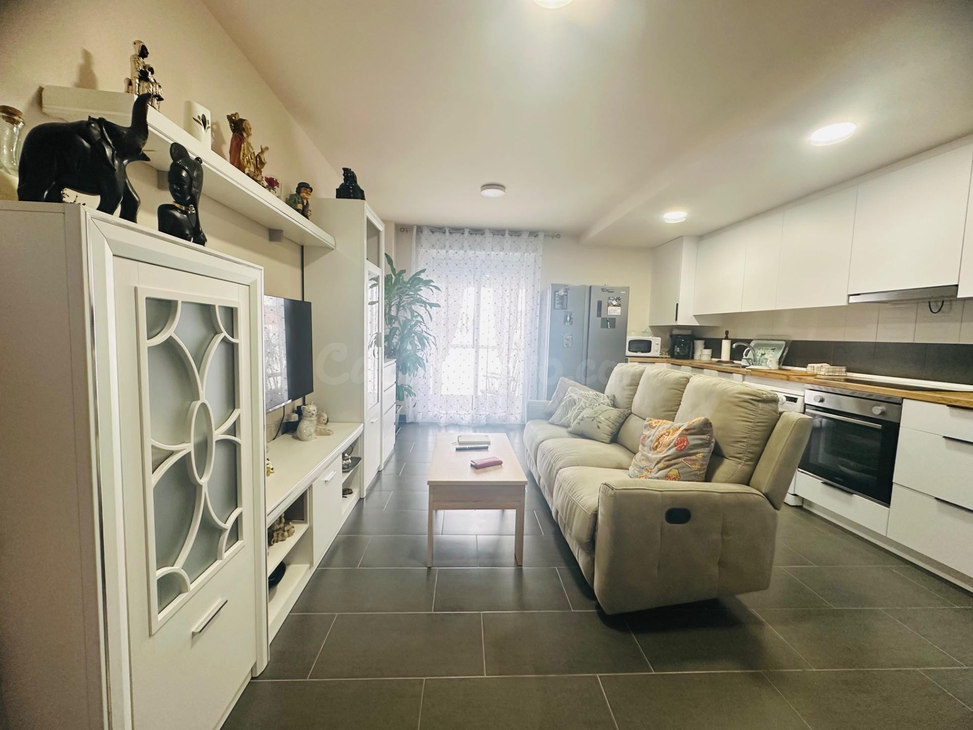 Encantador piso para entrar a vivir en Benicarló - foto 2