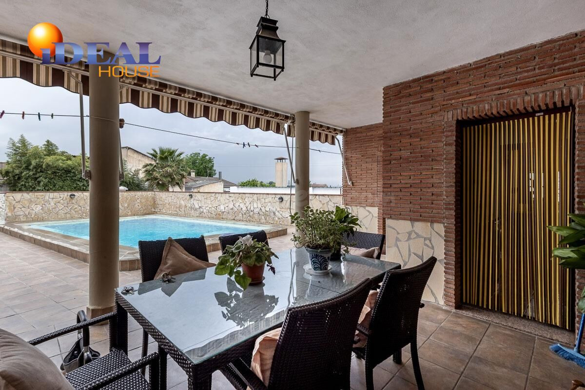 Chalet en planta baja en Pedro Ruiz, Santa Fe