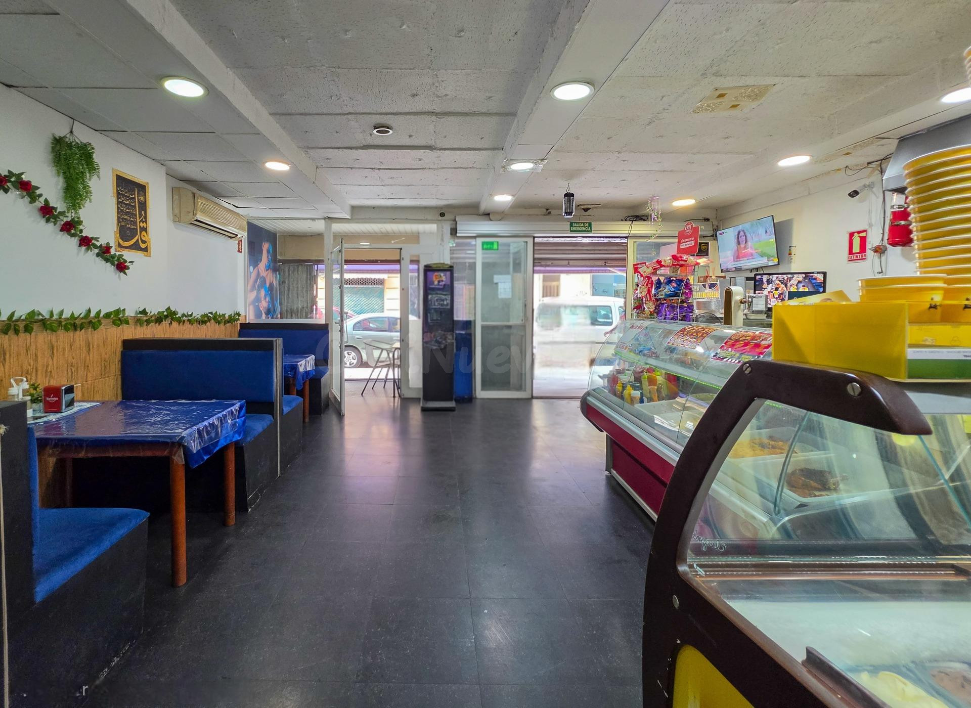 ¡Oportunidad para inversores en Lleida! Local comercial en r - foto 2