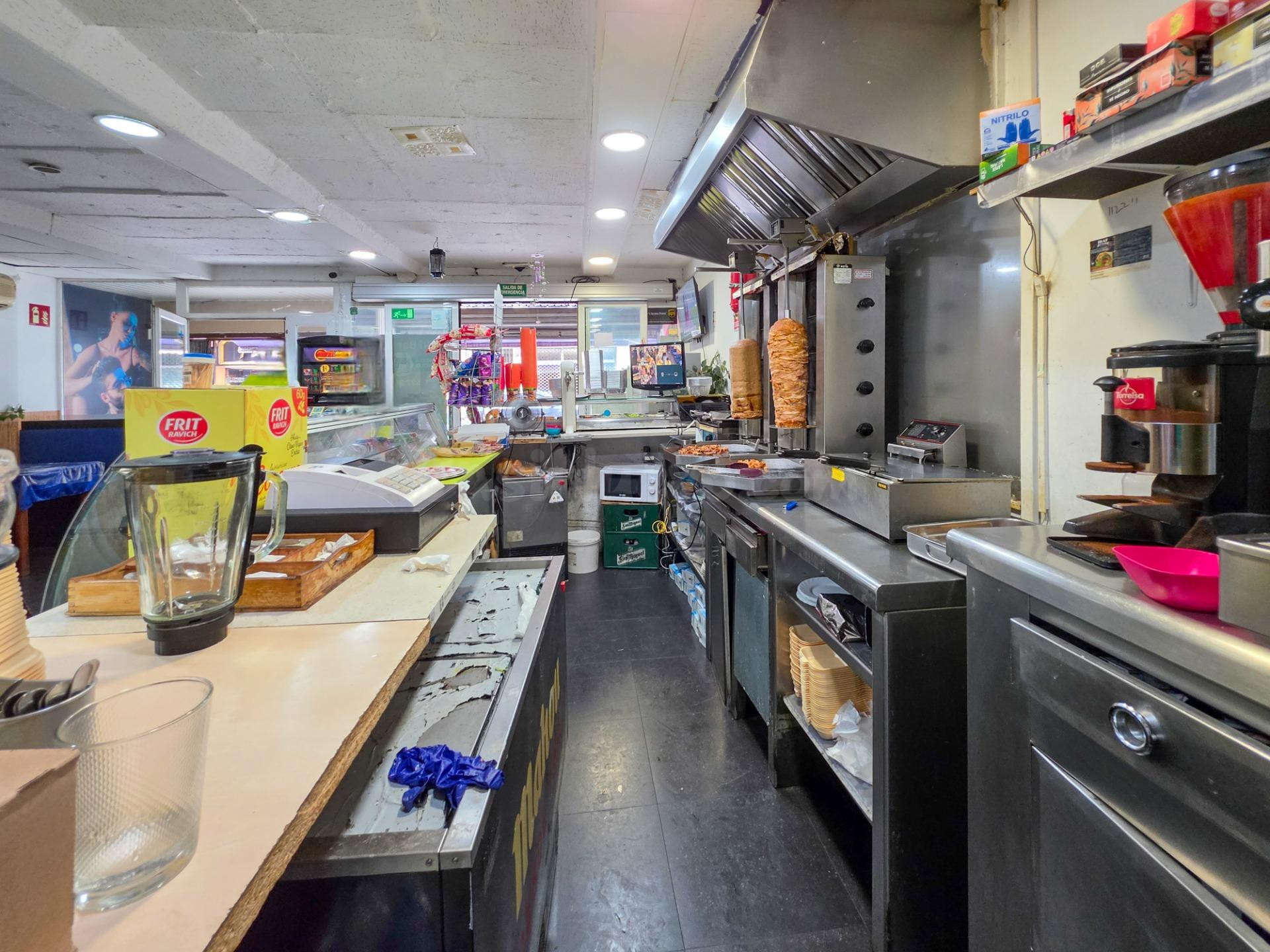 ¡Oportunidad para inversores en Lleida! Local comercial en r - foto 4