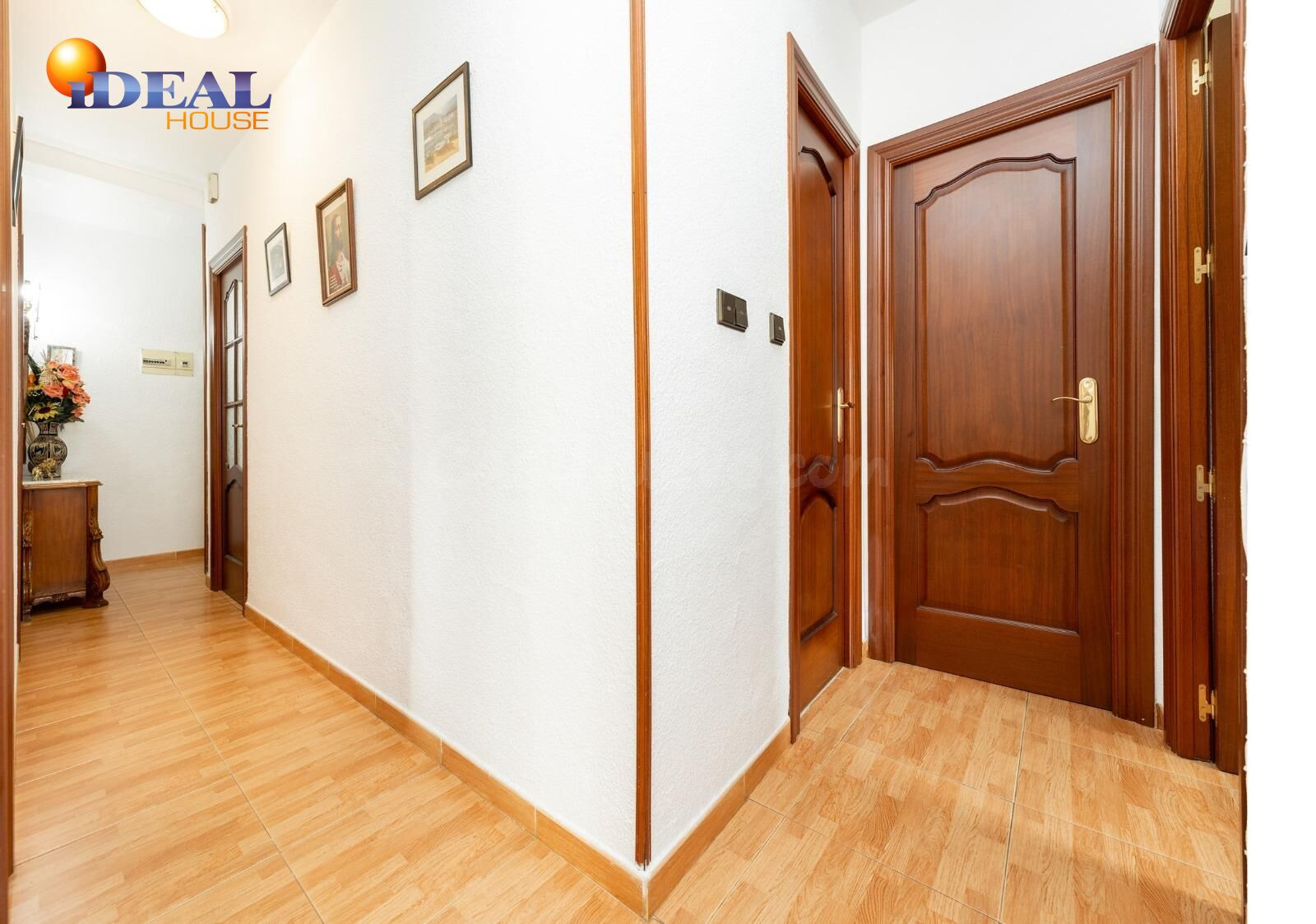 PISO DE 4 DORMITORIOS JUNTO AL PALACIO DE CONGRESOS, GRANADA - foto 4