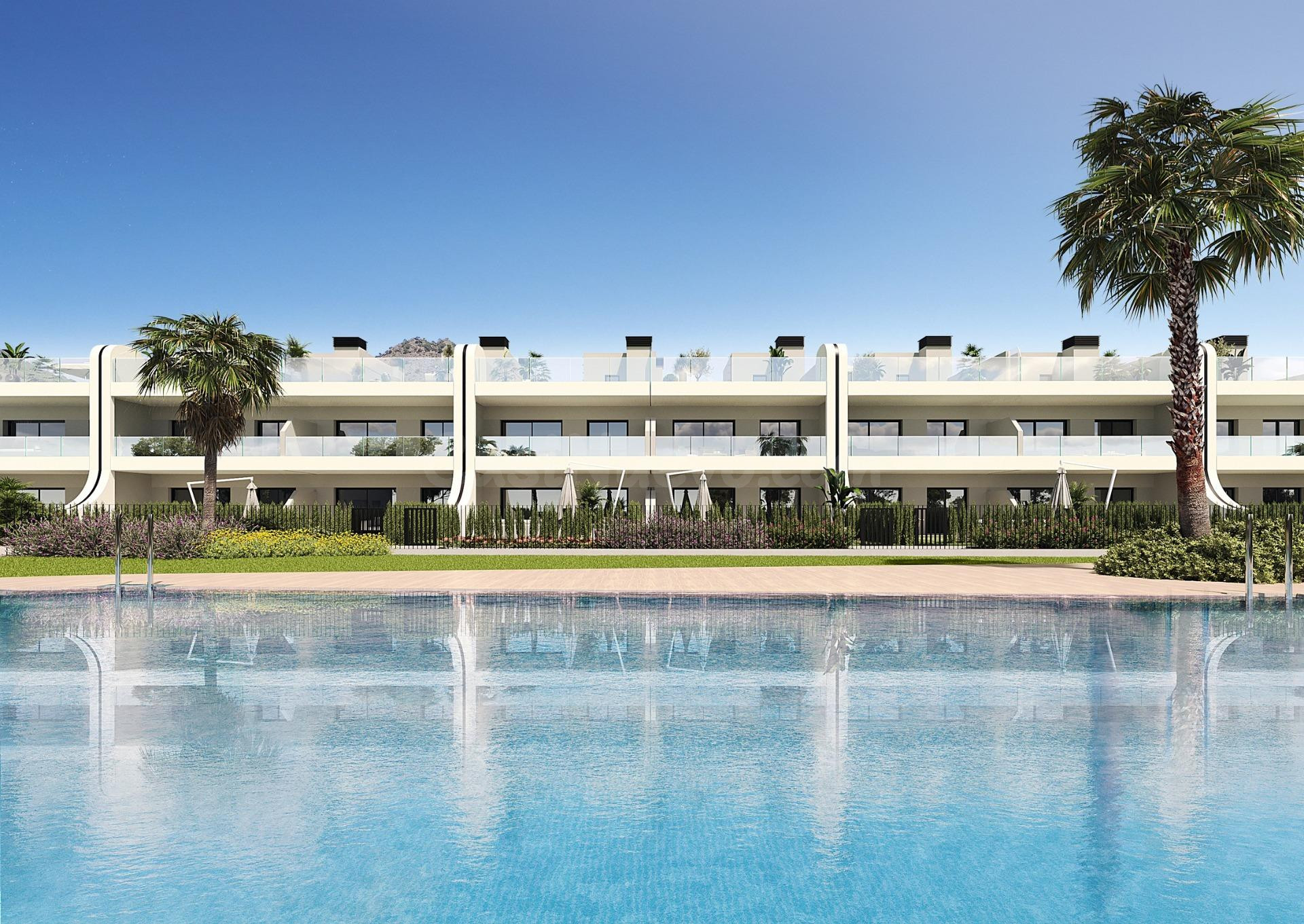 Residencial con bungalows, adosados y villas en La Manga Clu - foto 4