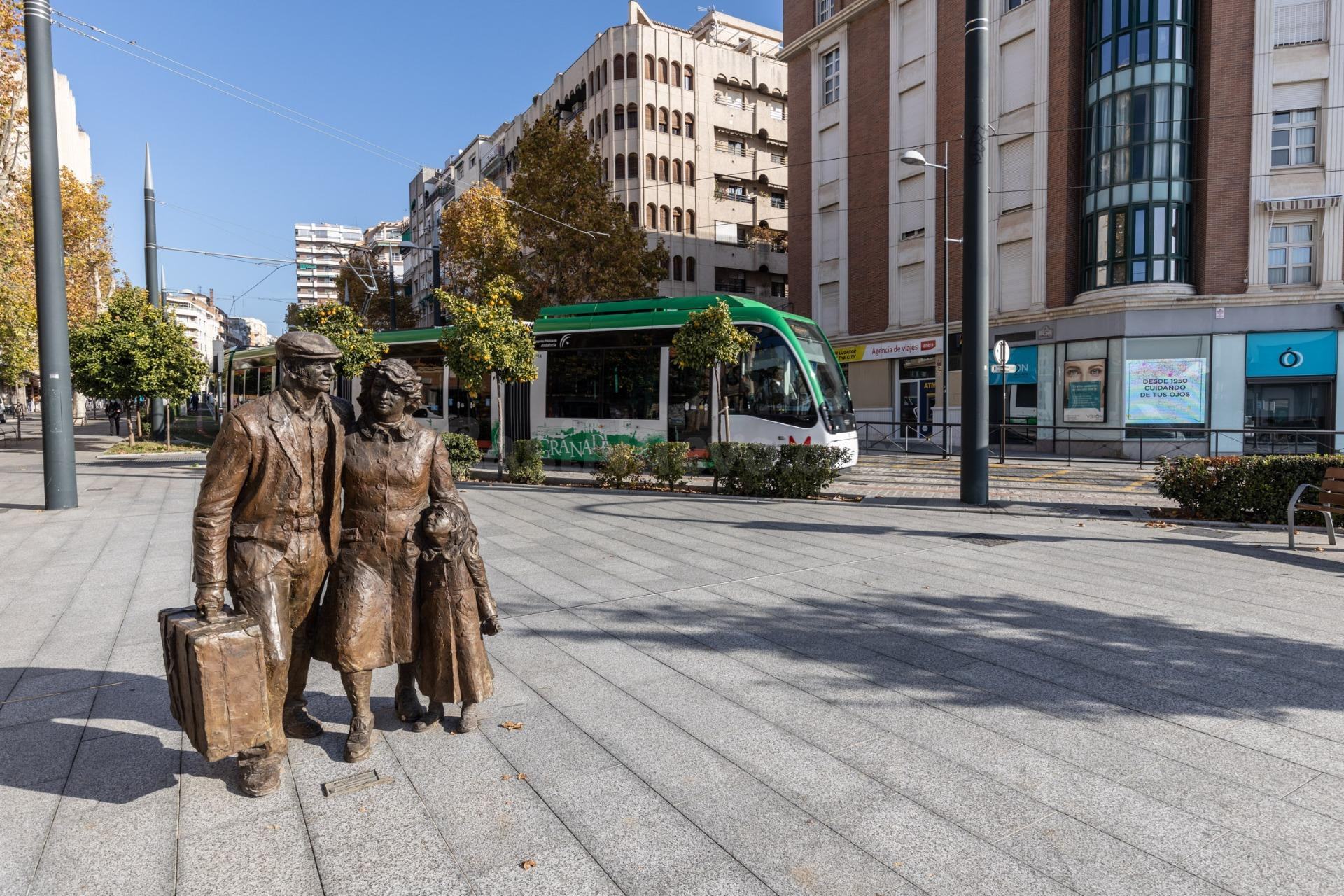 JUNTO AVENIDA ANDALUCES