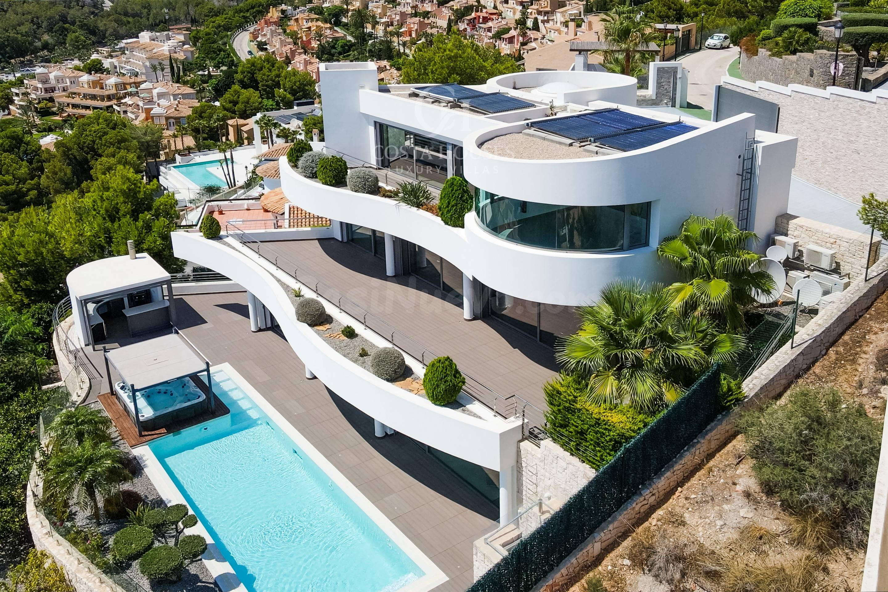 VILLA ONAE · VILLA CONTEMPORÁNEA DE LUJO CON VISTAS PANORÁMI - foto 4