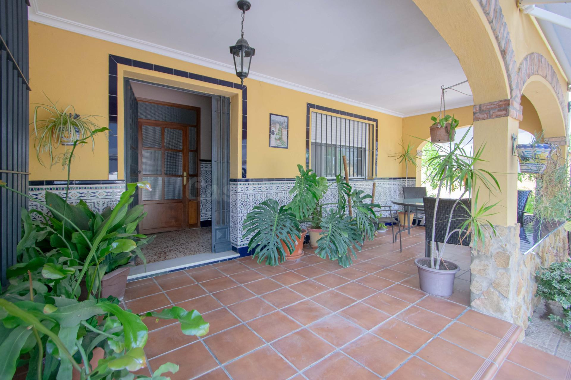 Espectacular Chalet con viviendas independientes - foto 5