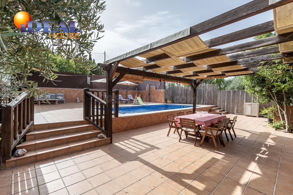 Chalet en San Javier, Las Gabias - foto 2