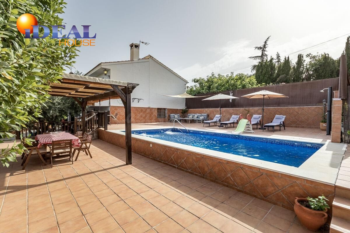 Chalet en San Javier, Las Gabias - foto 3