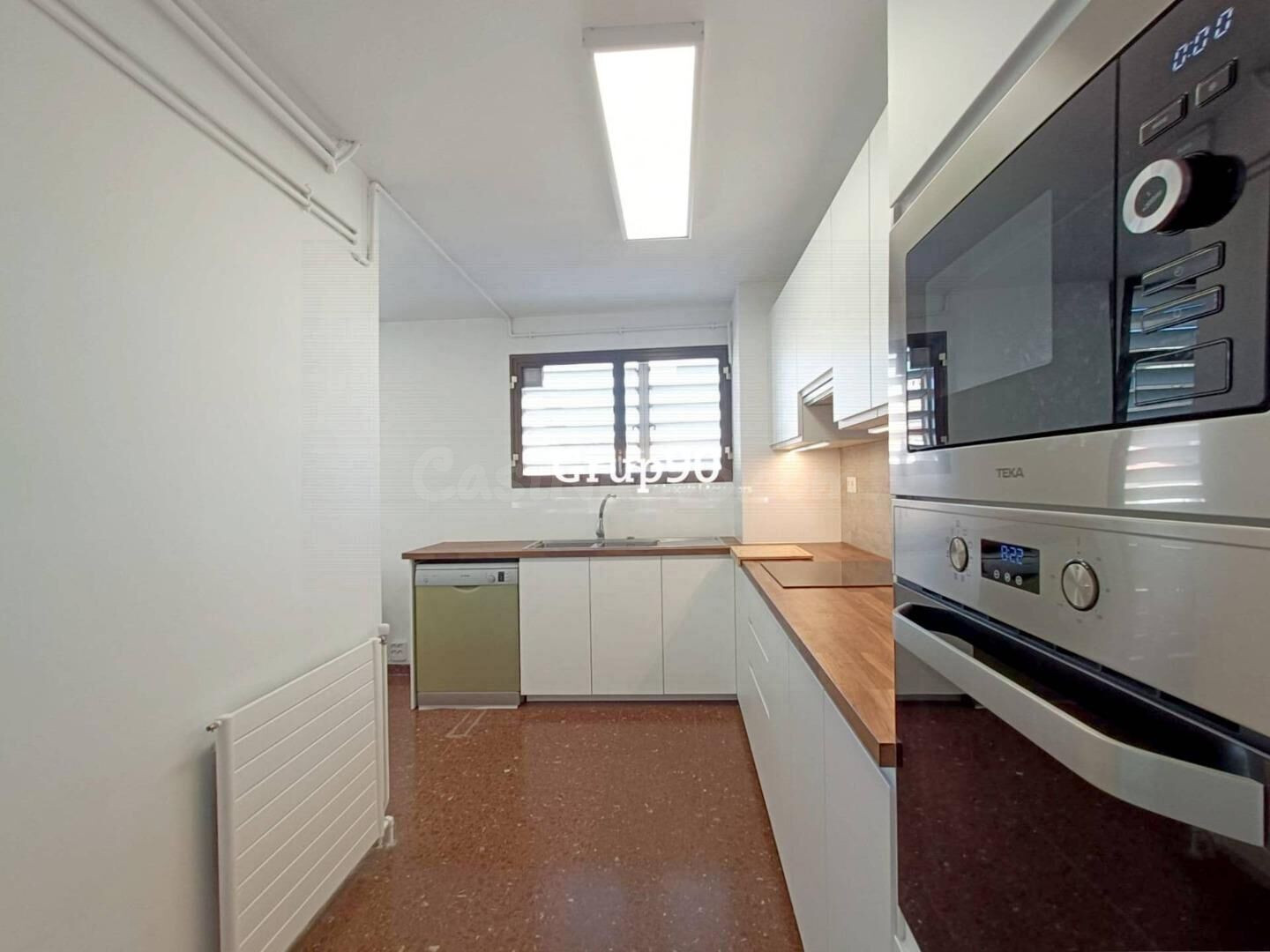 GRAN PISO DE 6 habitaciones EN EL CENTRO DE LLEIDA – AV. CAT - foto 2