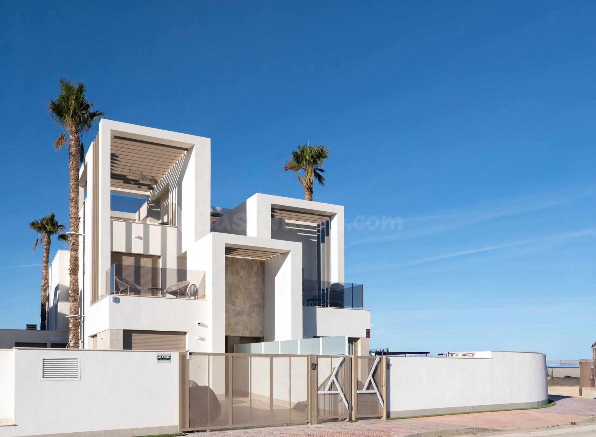 Villas de nueva construcción con piscina privada en Serena G