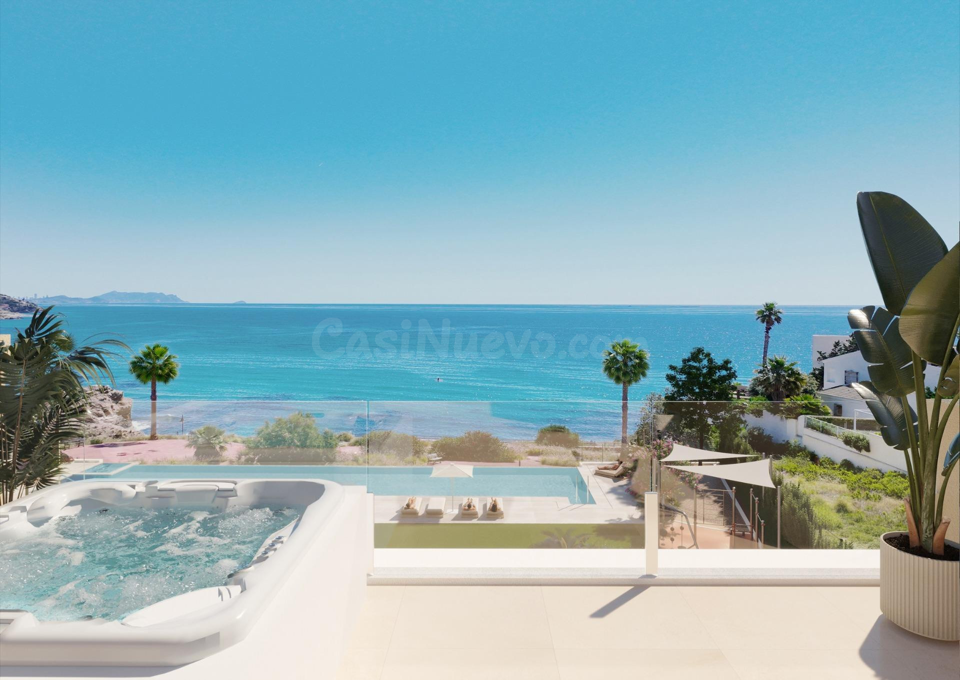 Exclusivas viviendas en primera línea de playa en El Campell - foto 3