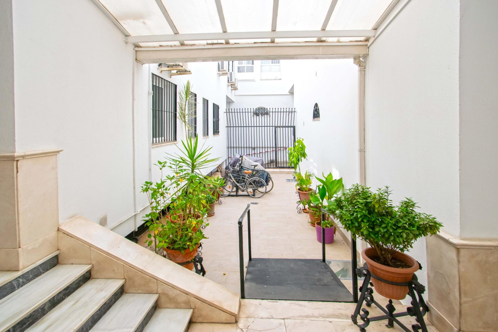 Piso en planta baja con garaje opcional en San Julian - foto 3