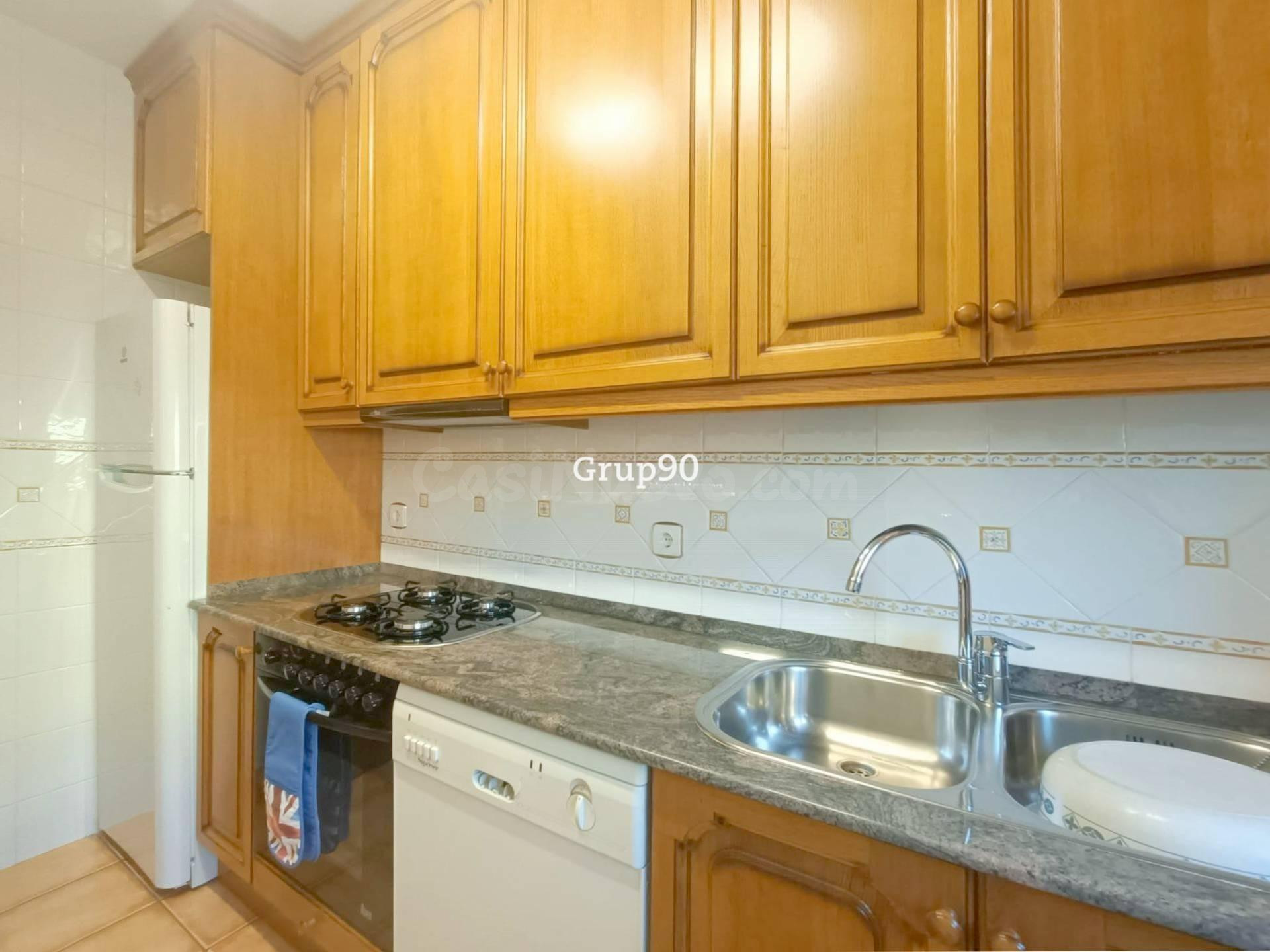 ¡Acogedor Apartamento en La Bordeta! - foto 5