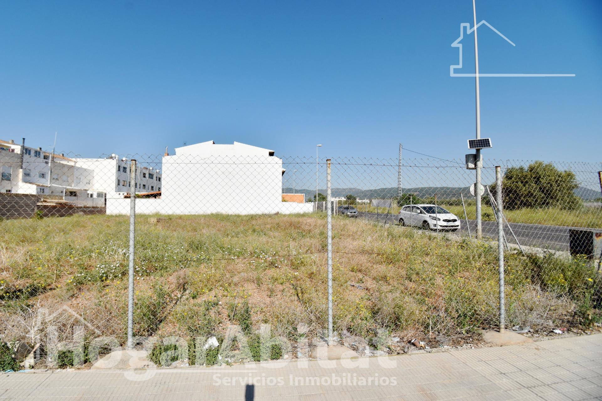 TERRENO URBANO EN LA AV DE SERRA D'ESPADÁ