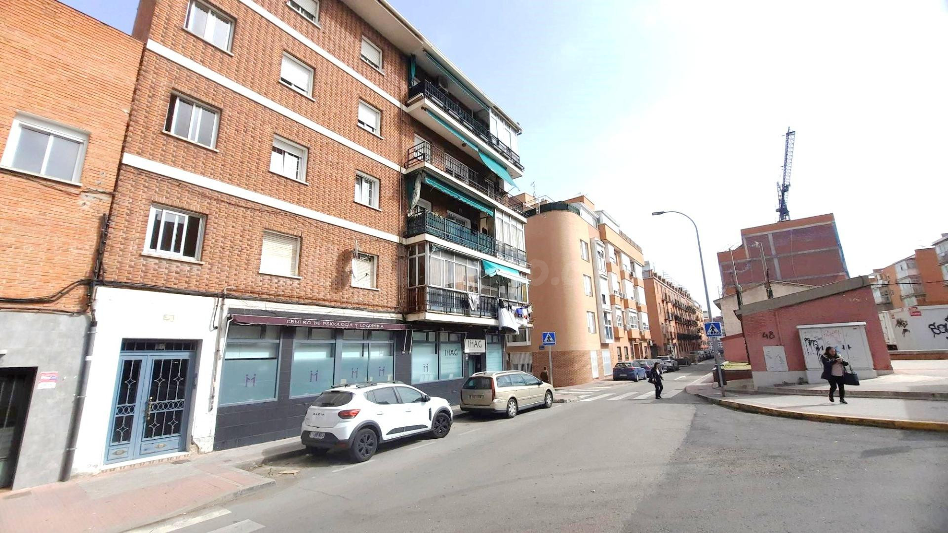 Piso de 3 dormitorios en Calle Pozuelo