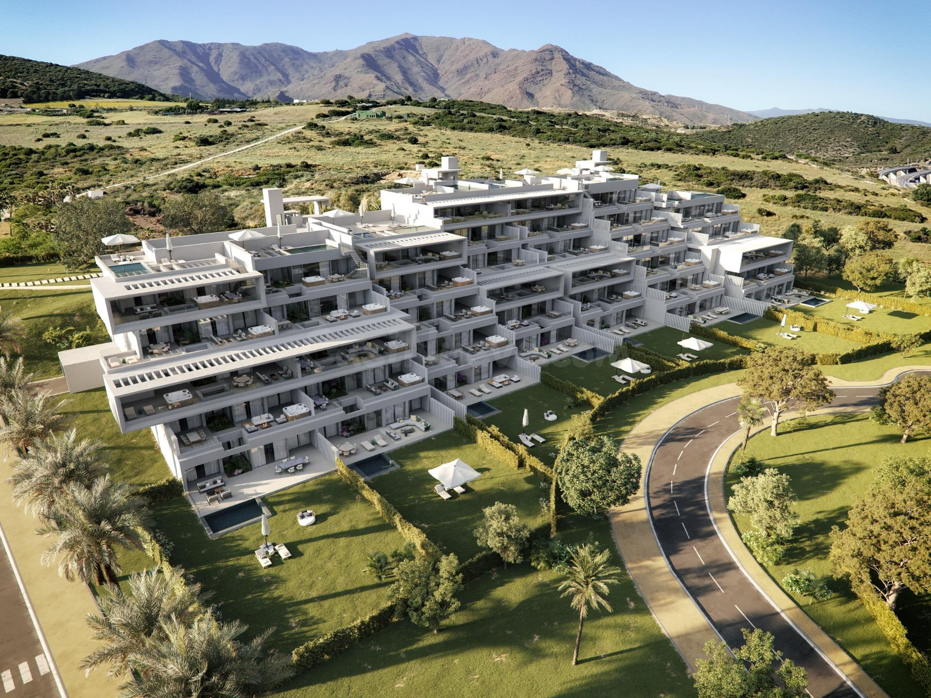 Apartamento planta baja de 3+1 dormitorios y 3 baños con jar - foto 4