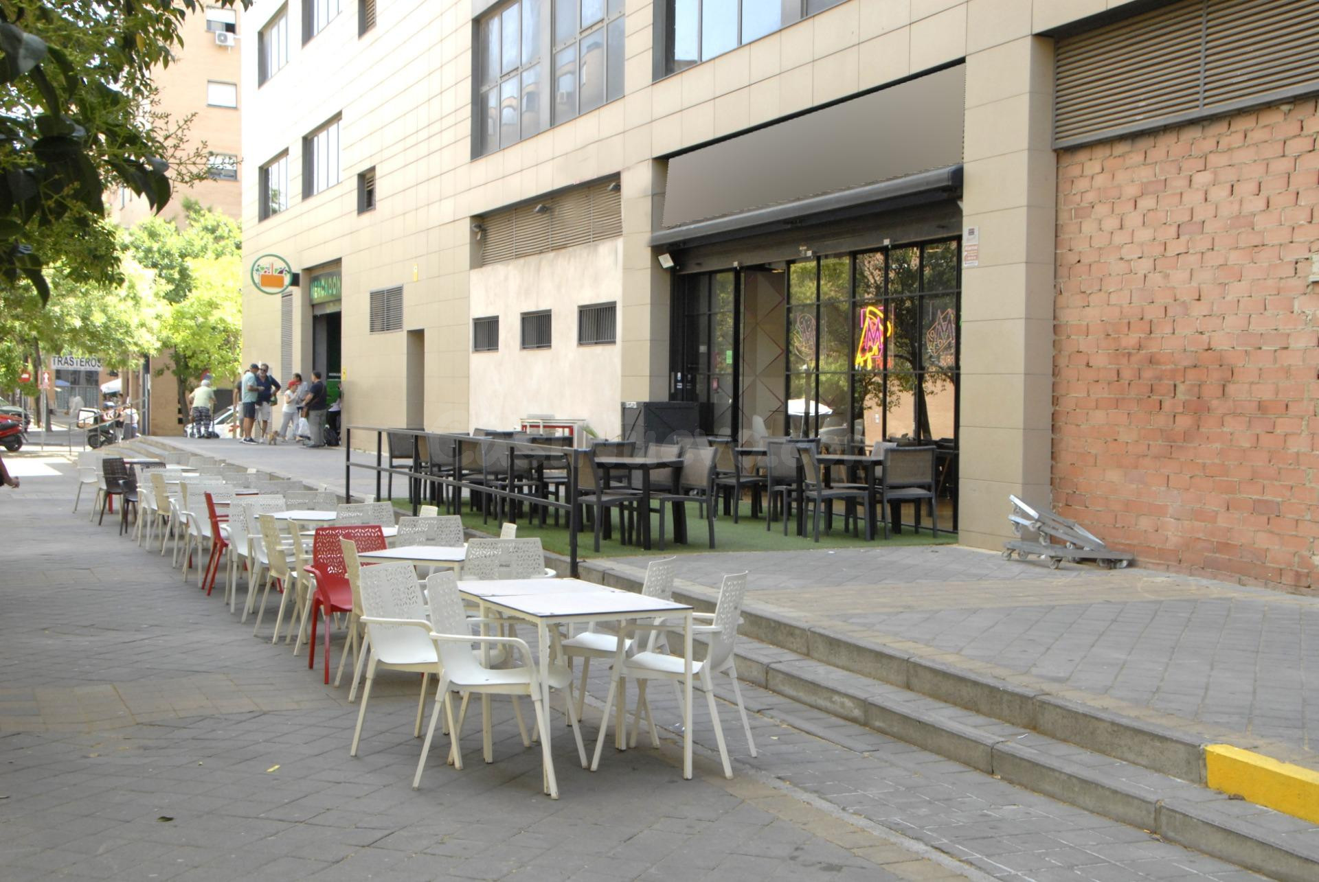 Restaurante 225m² en alquiler - Avenida de las Ciencias - foto 3
