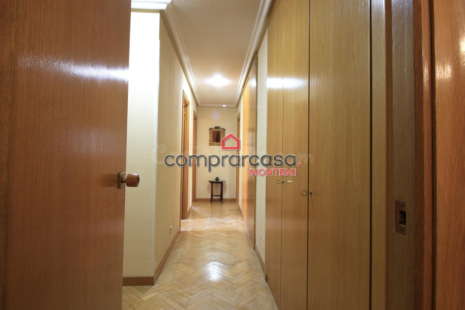Magnífico piso en Calle Agastia - foto 2