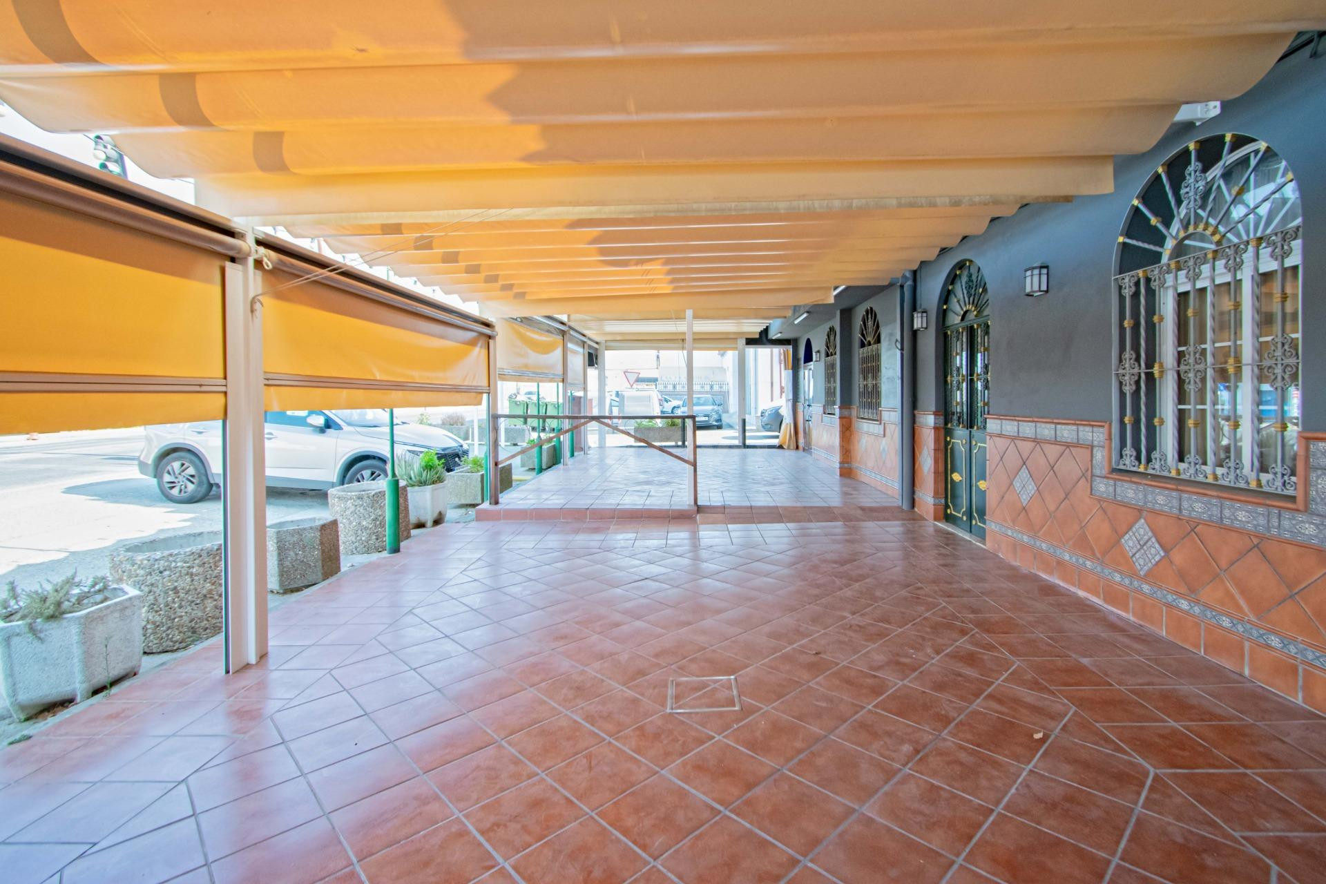 Casa 4 habitaciones 400m² en venta - Andalucia - foto 4