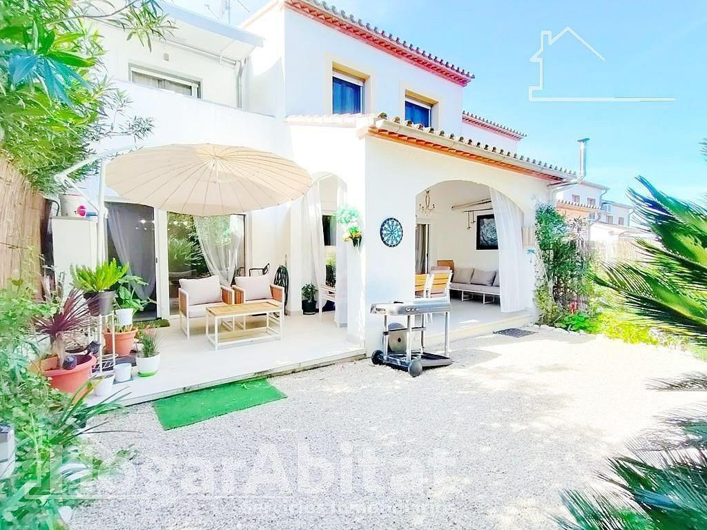¡ESPECTACULAR ADOSADO! LUMINOSO EN RESIDENCIAL CON PISCINA Y - foto 5