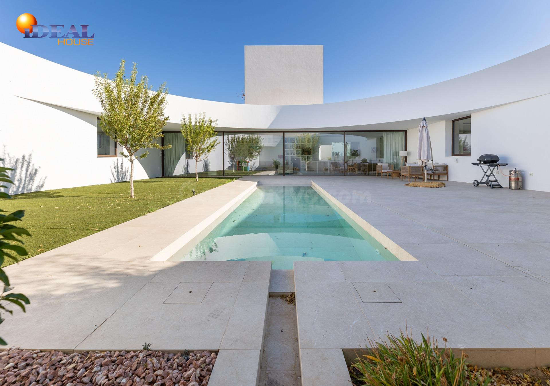 Espectacular vivienda en El Chaparral, Albolote