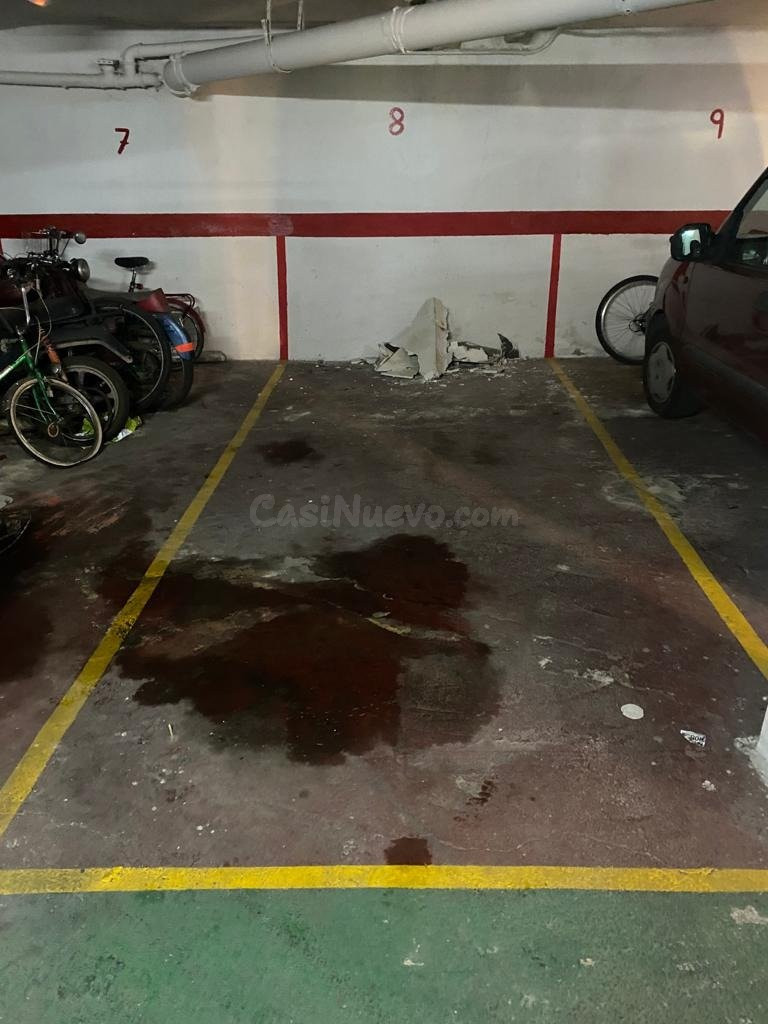 GARAJE EN VENTA CERCA DEL CENTRO Y DE LA estación