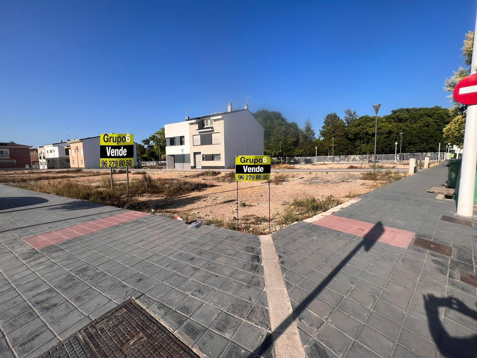 VENDE PARCELA EN LLIRIA - foto 2