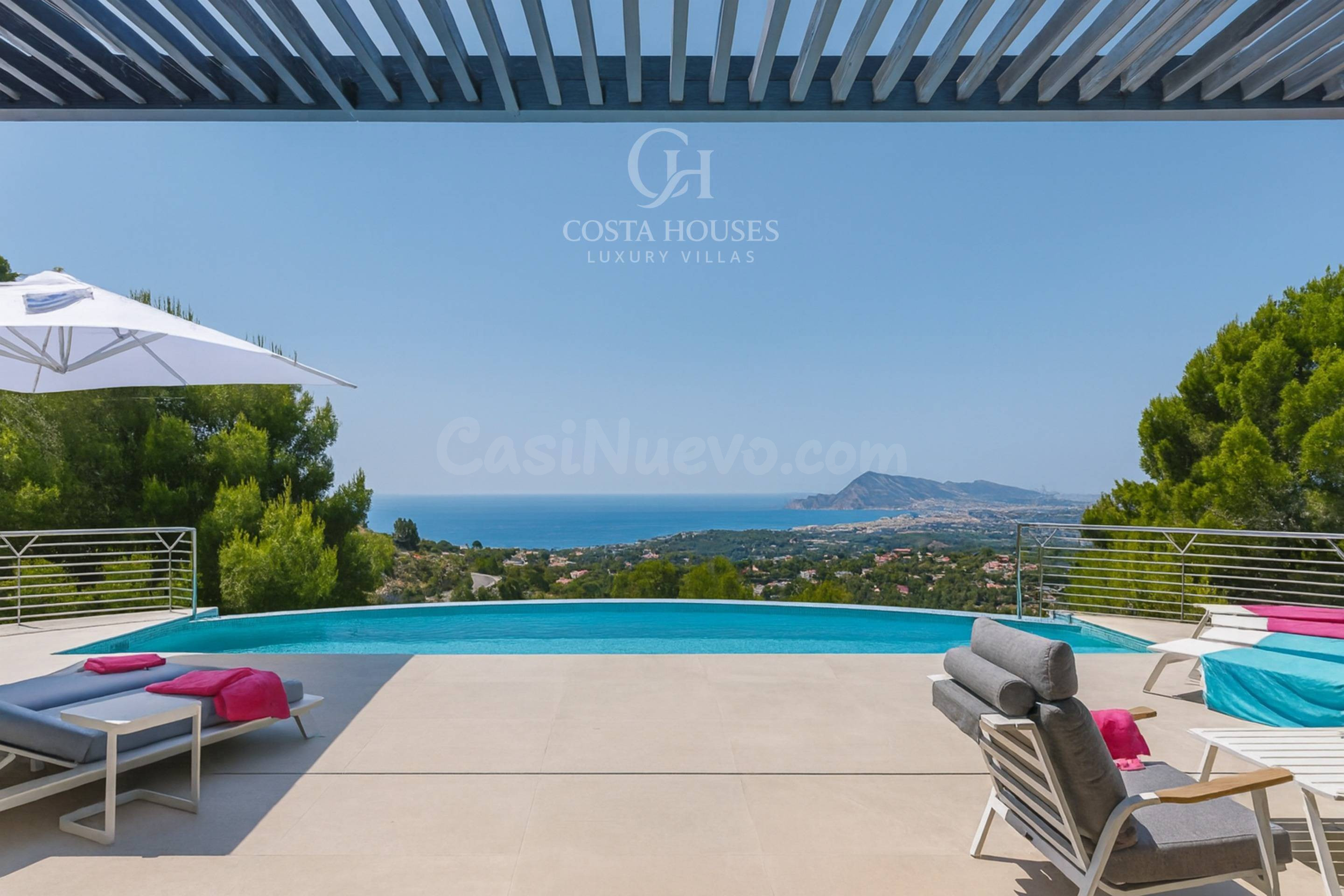 VILLA ALTHEA · ARQUITECTURA MODERNA CON PISCINA INFINITA Y V - foto 2