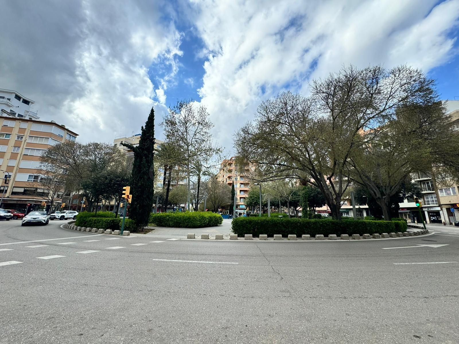 Terreno urbano con licencia concedida para desarrollo reside - foto 3
