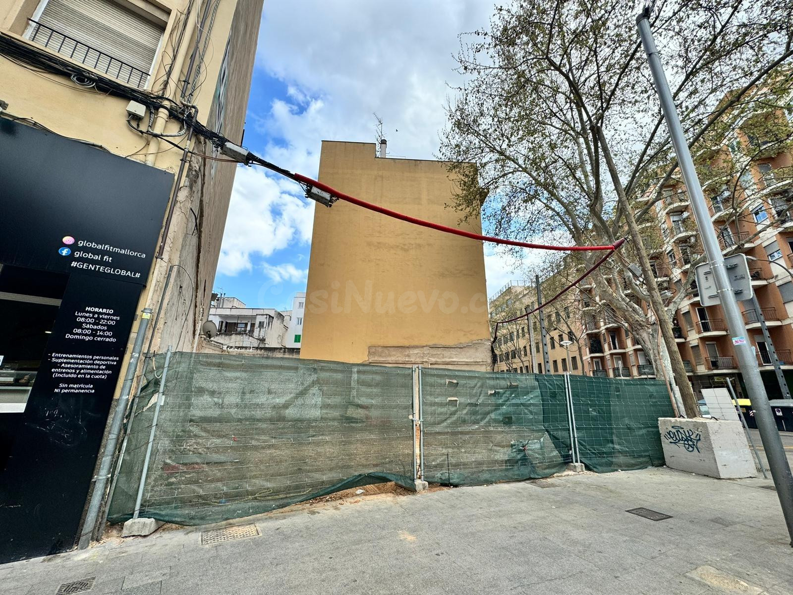 Terreno urbano con licencia concedida para desarrollo reside - foto 4