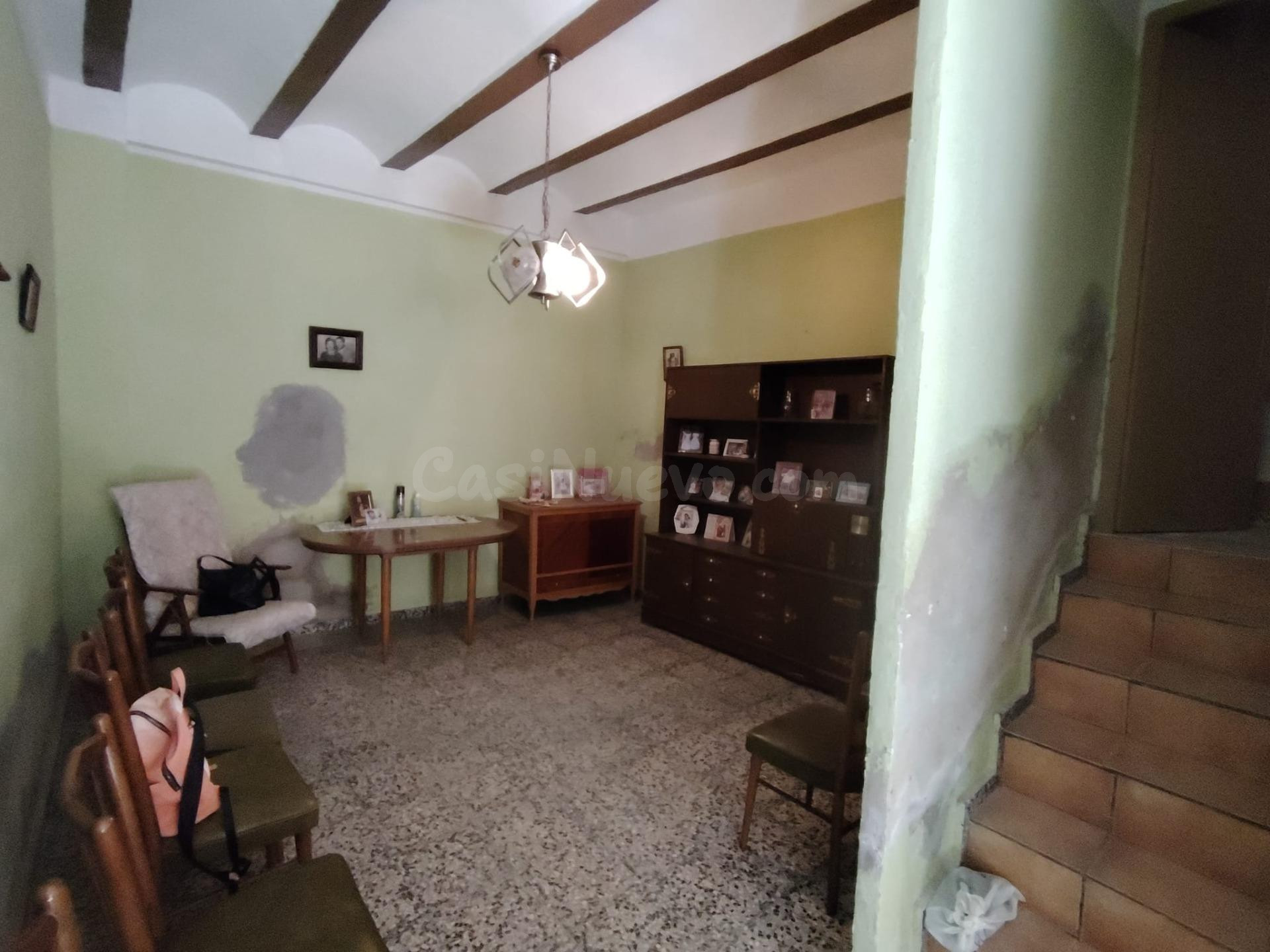 Gran casa en Pedralba para reformar con muchas posibilidades - foto 2