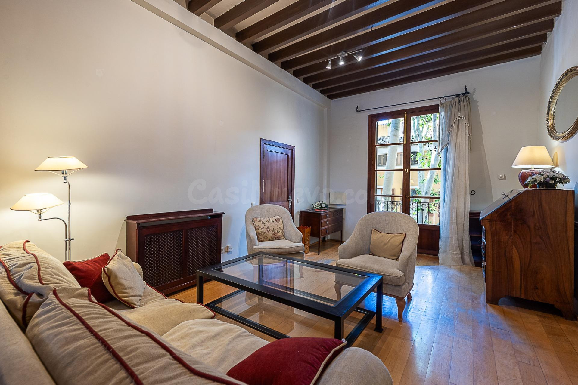Exclusivo dúplex en alquiler en el corazón de Palma