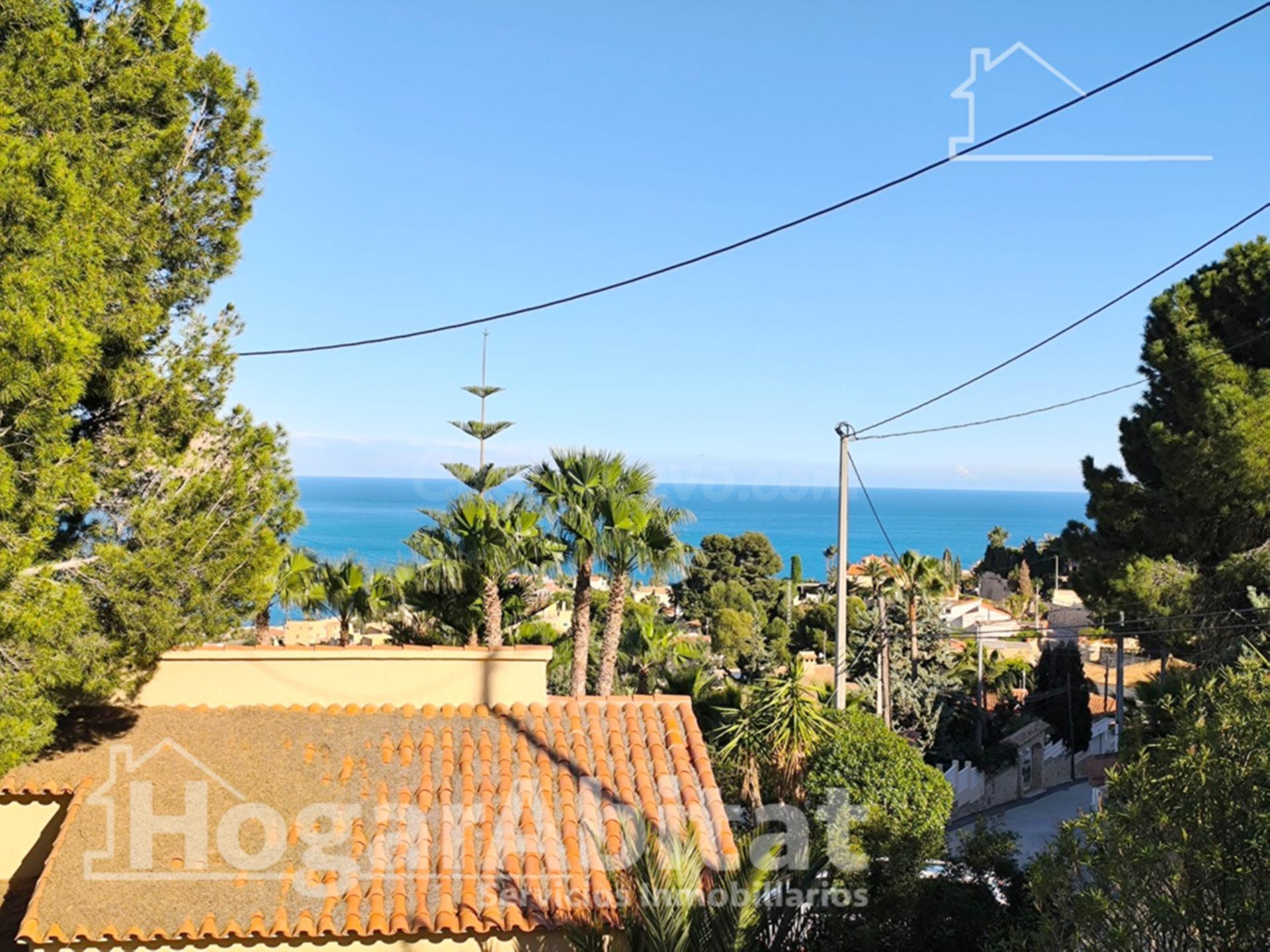 ¡IMPRESIONATES VISITAS AL MAR! CHALET CON PISCINA, GARAJE, T - foto 4