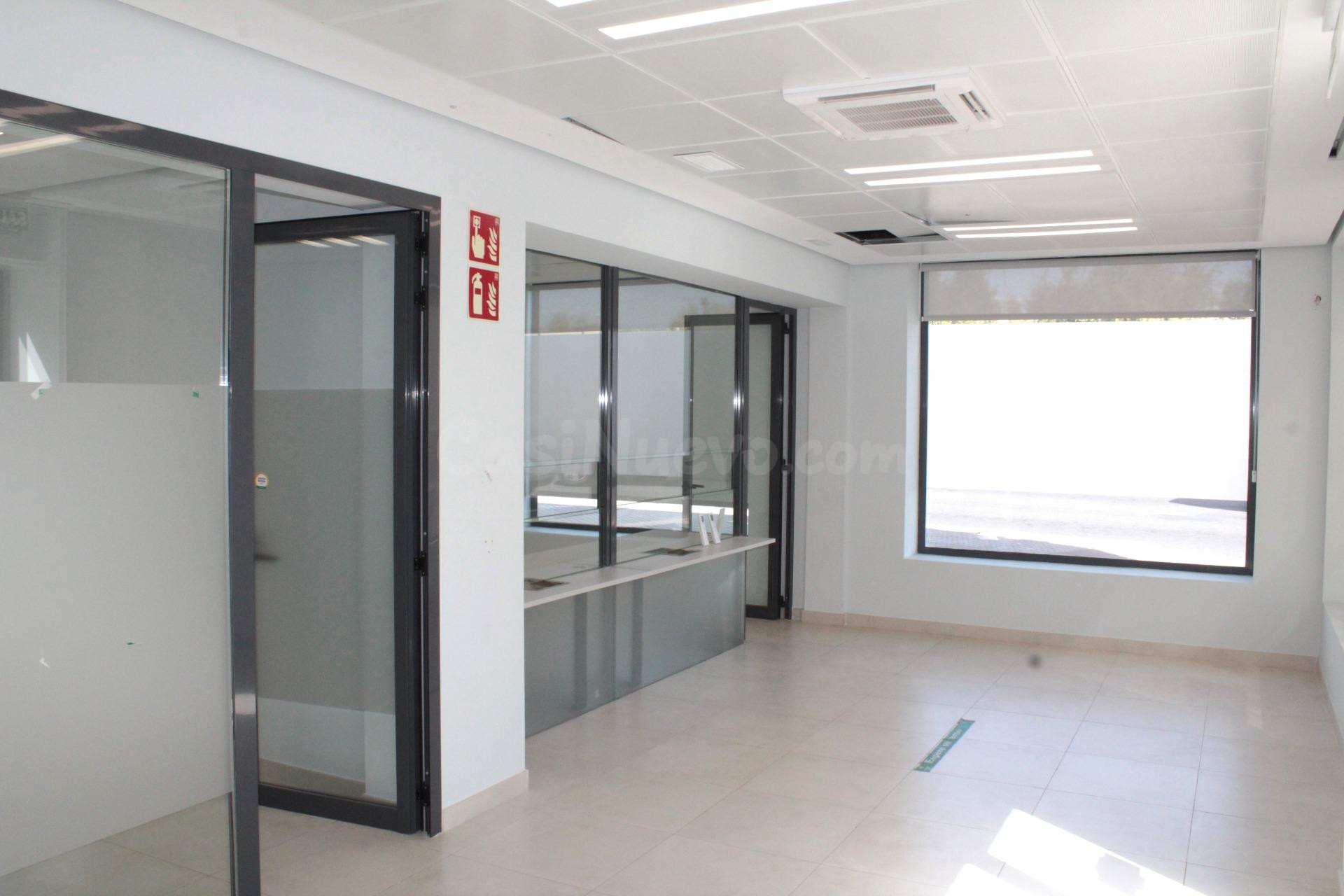 Local comercial 111m² en venta - Torreblanca - foto 4