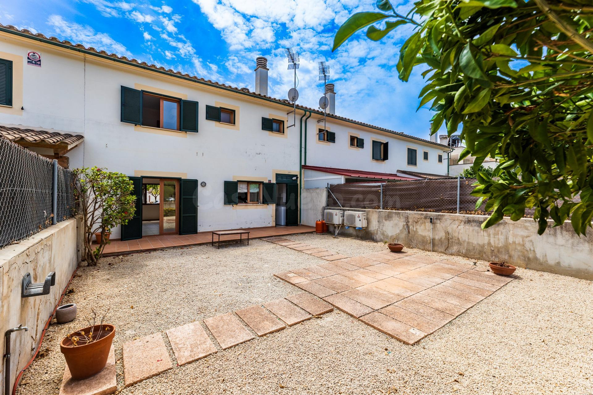 Chalet adosado en alquiler en Son Fuster – 3 habitaciones, 3