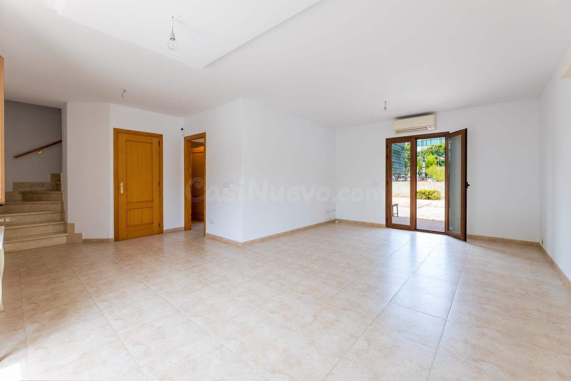 Chalet adosado en alquiler en Son Fuster – 3 habitaciones, 3 - foto 3