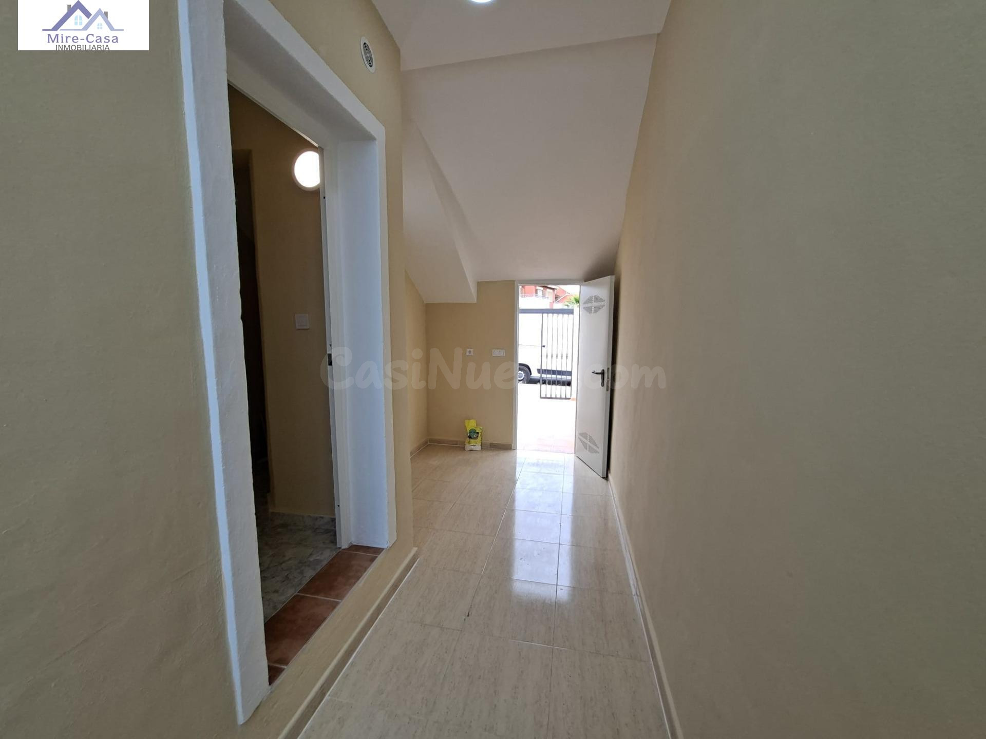 SE VENDE MAGNIFICO BUNGALOW, CON SOLARIUM Y PISCINA COMUNITA - foto 5