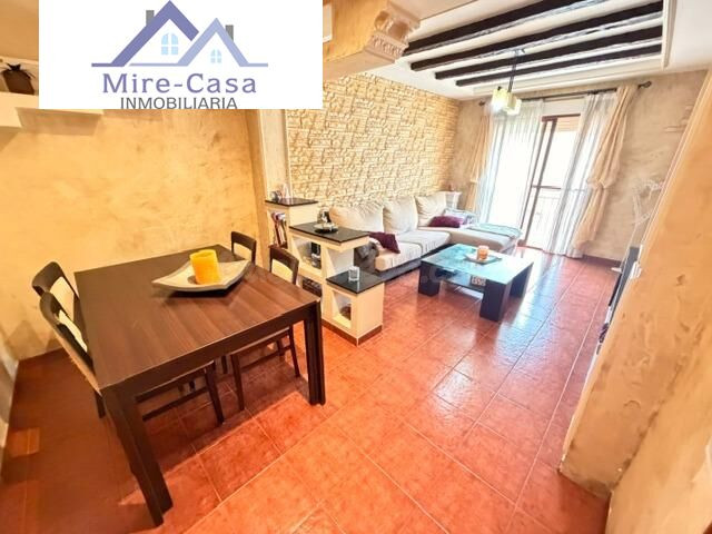 Amplio y Luminoso Piso en Carrús Este, Elche - €174,000,  CE - foto 2
