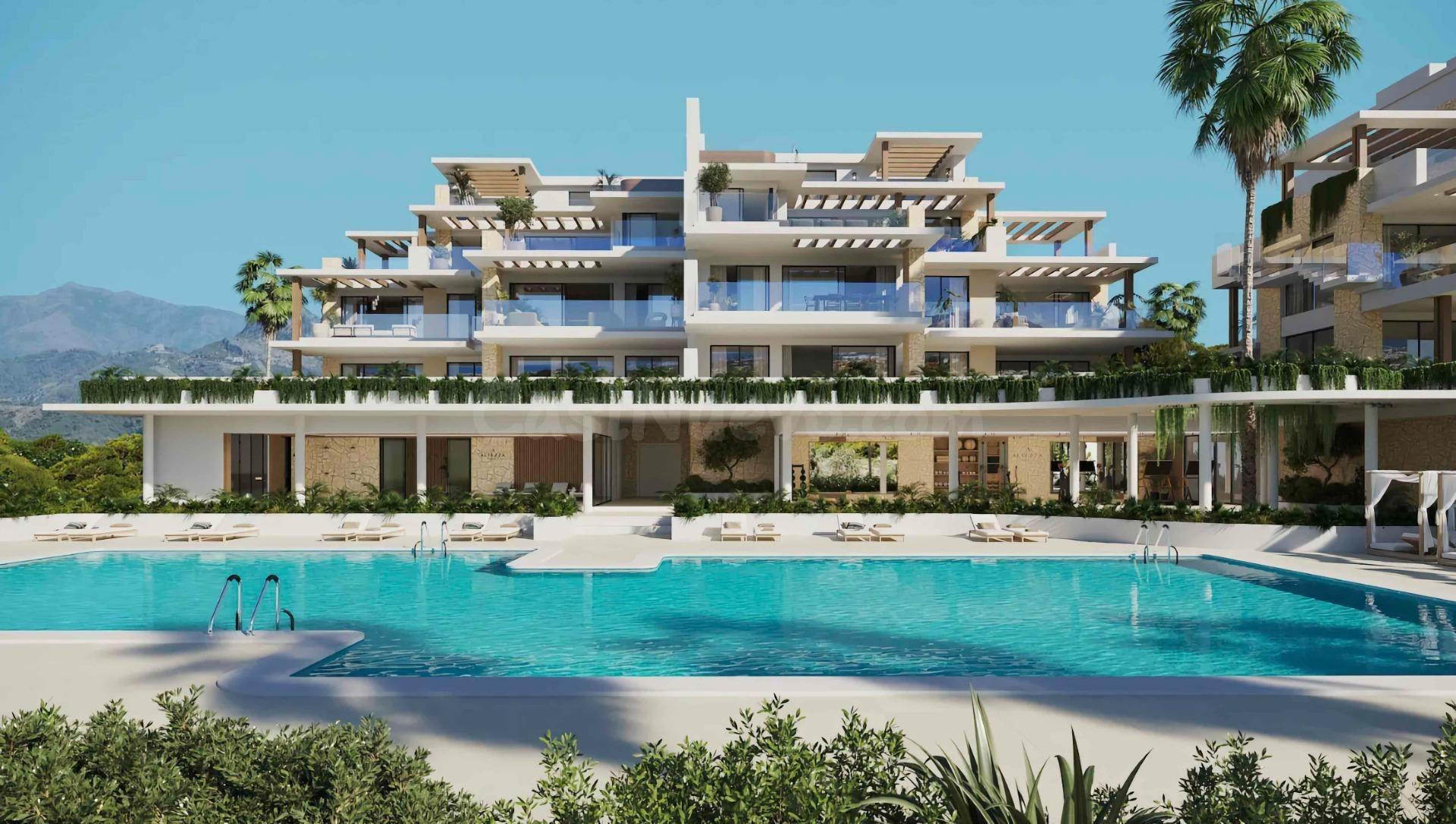 Apartamento planta primera. 3 dormitorios, 2 baños, vistas al mar. La Resina, Estepona - foto 2