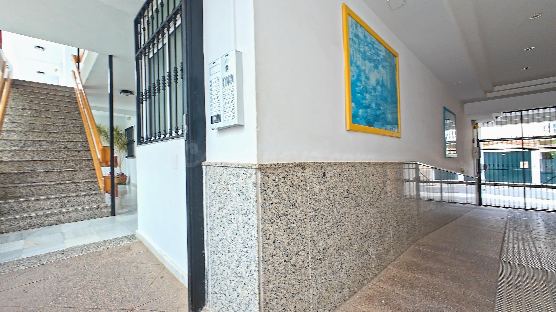 ATICO en los Boliches, 1 habitación, 1 baño, Balcón, Solariu - foto 2