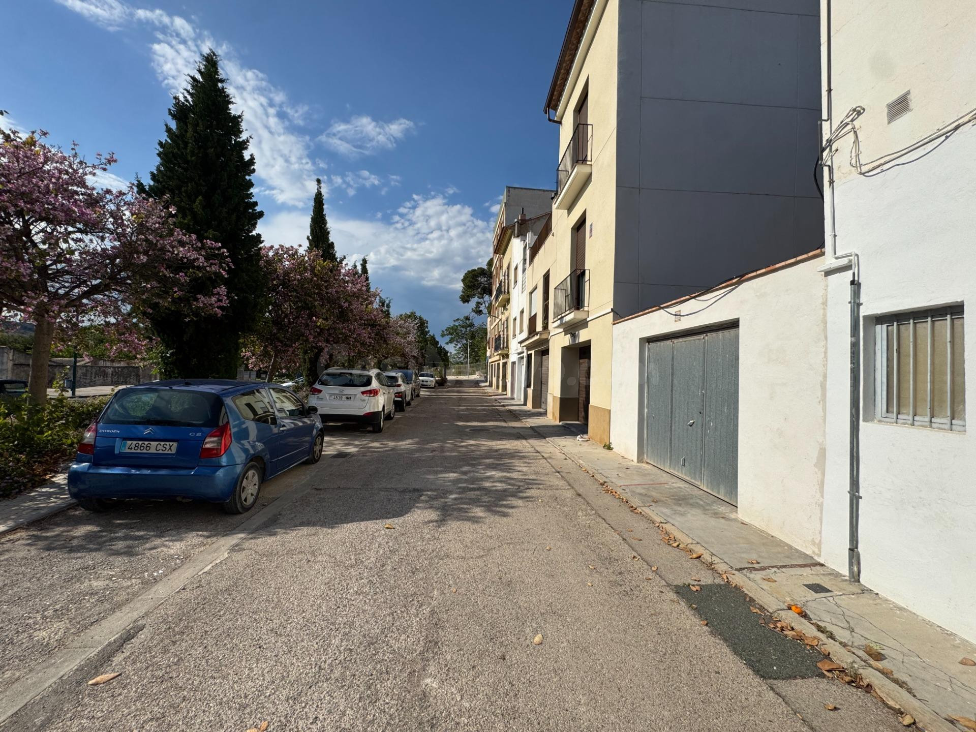 PARCELA CON FACHADA A DOS CALLES PARA CONSTRUIR - foto 5