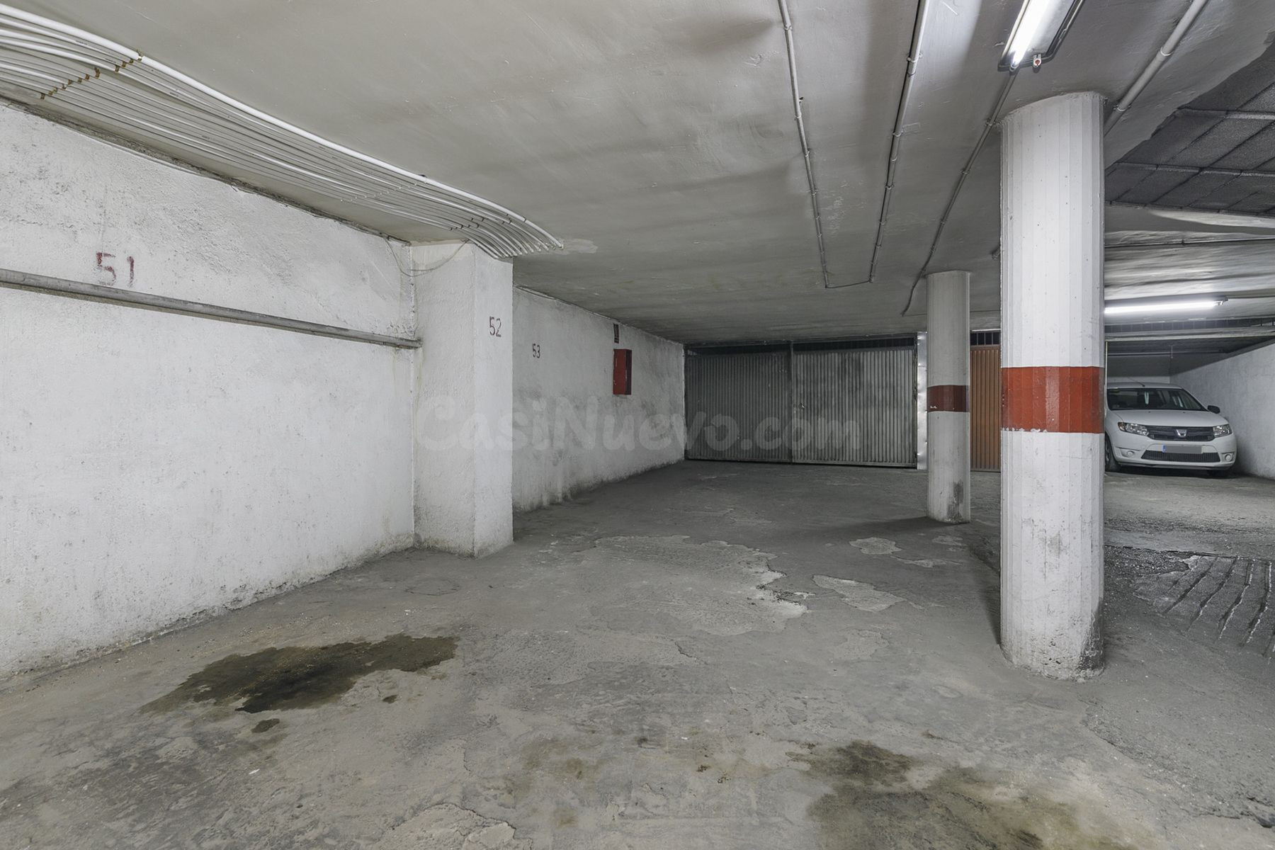 Se vende cochera de 21 m2 en Calle Afán de Ribera 7, en todo - foto 3