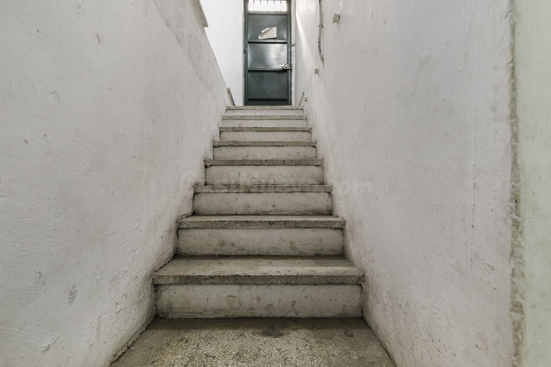 Se vende cochera de 21 m2 en Calle Afán de Ribera 7, en todo - foto 5