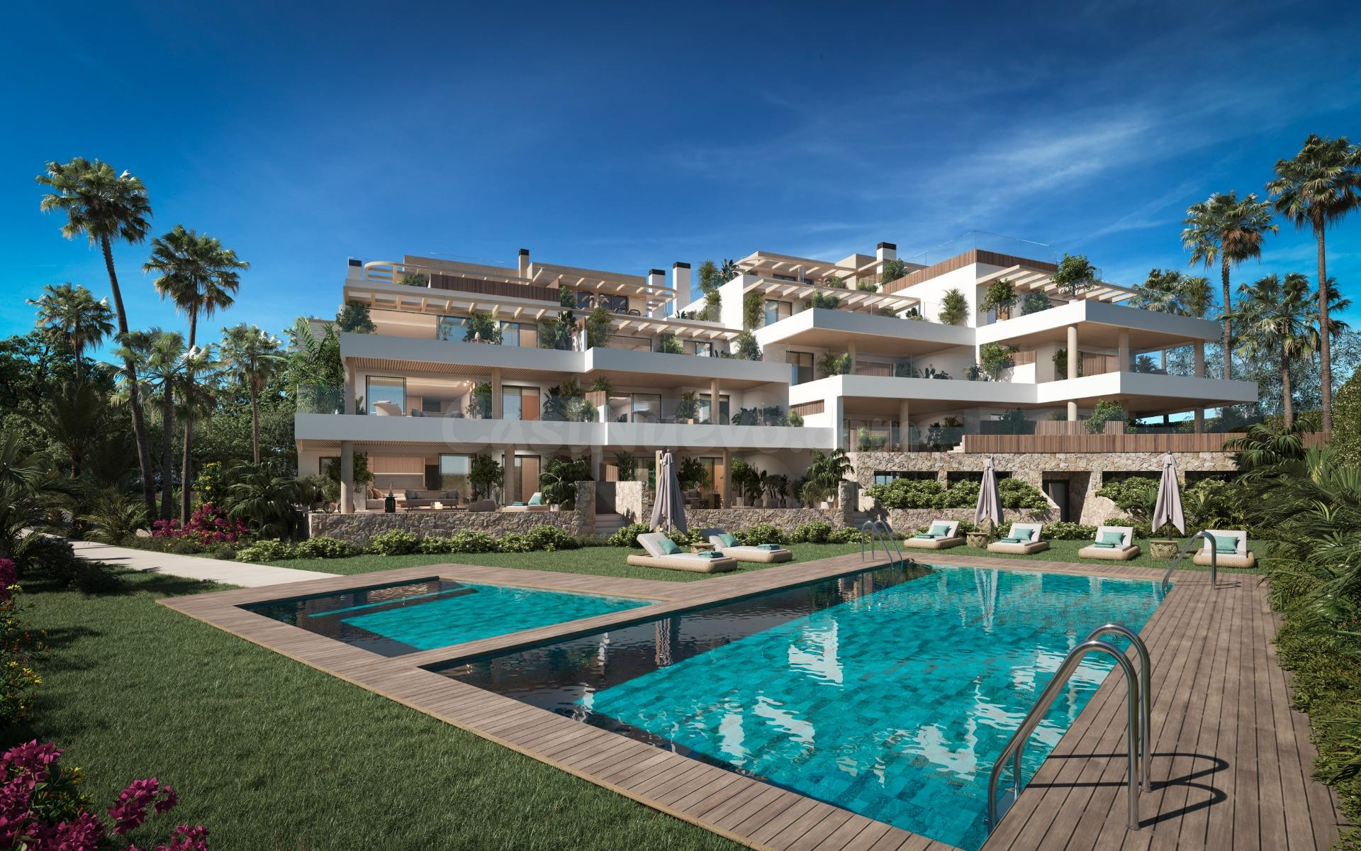 Apartamento planta baja de 4 dormitorios y 4 baños. Cabopino, Marbella Este - foto 2