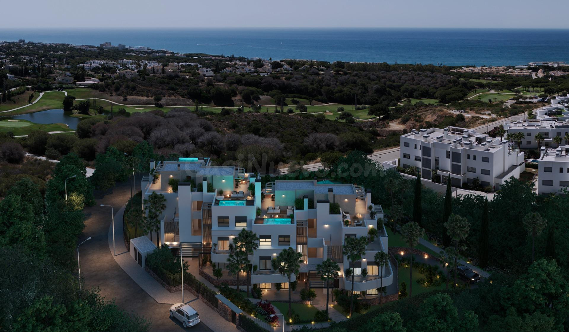 Apartamento planta baja de 3 dormitorios y 3 baños. Cabopino, Marbella Este