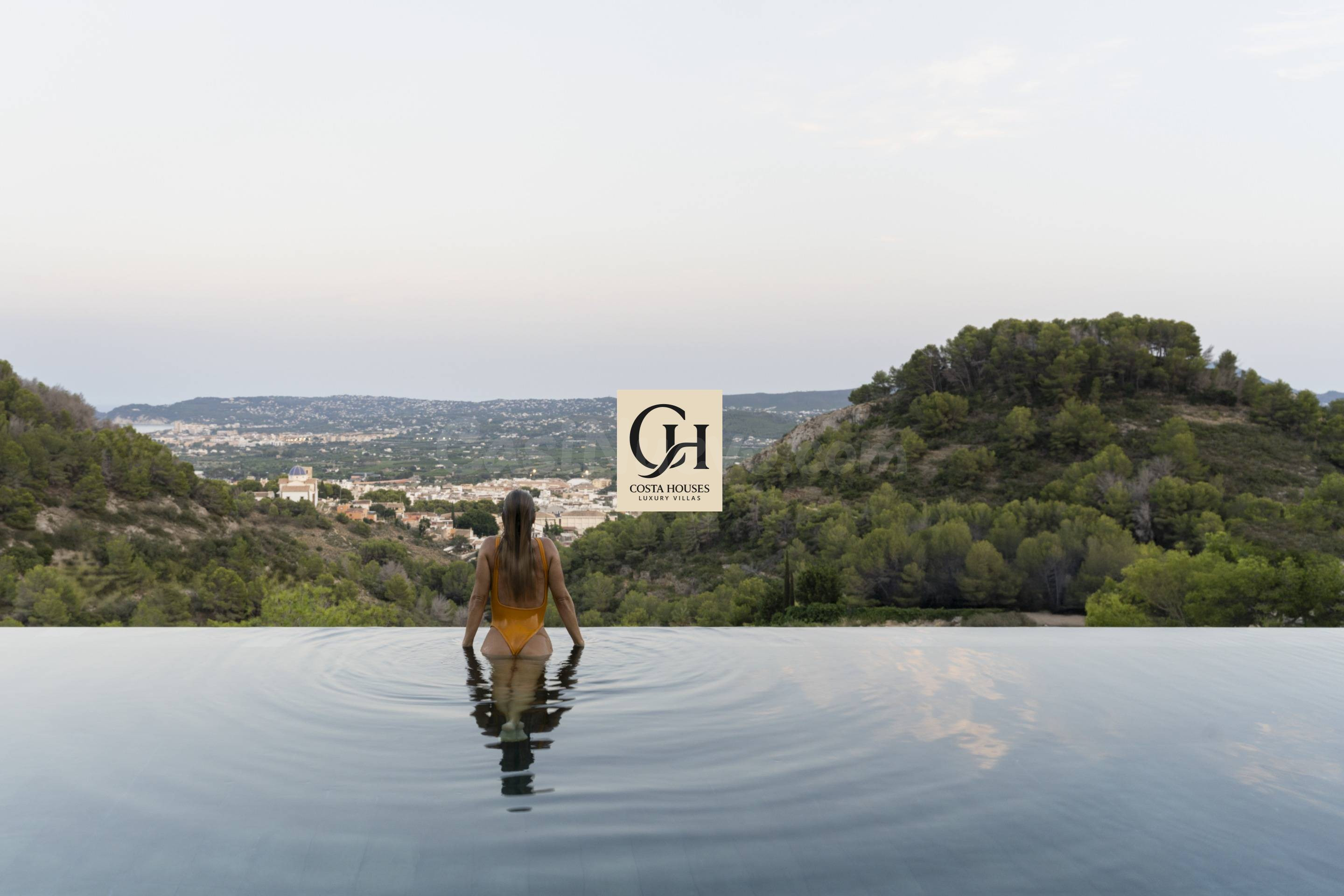 CA MALVA · ARQUITECTURA INTEGRADA EN LA NATURALEZA DEL MONTG