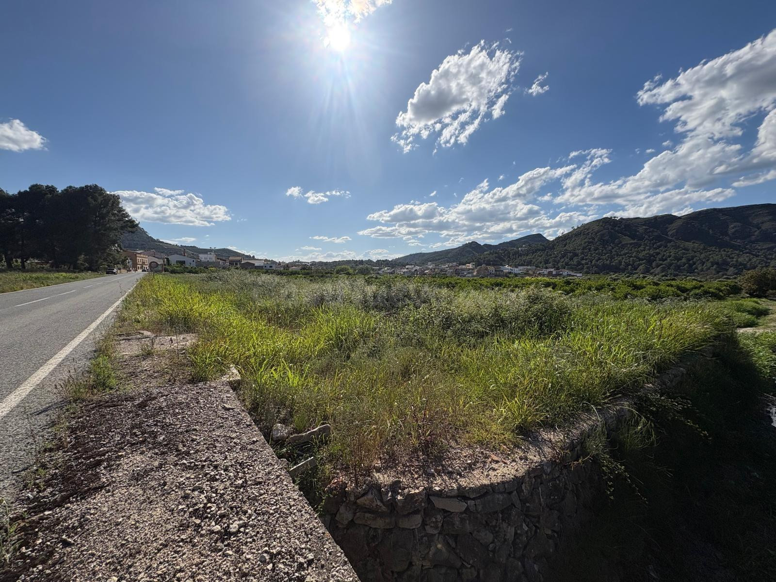 TERRENO RURAL EN LLOCNOU DE SANT JERONI - IDEAL COMO INVERSI - foto 3