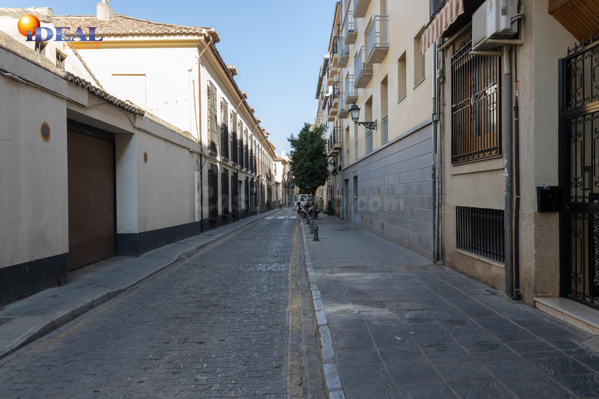 Encanto y rentabilidad en el corazón del Realejo - foto 2