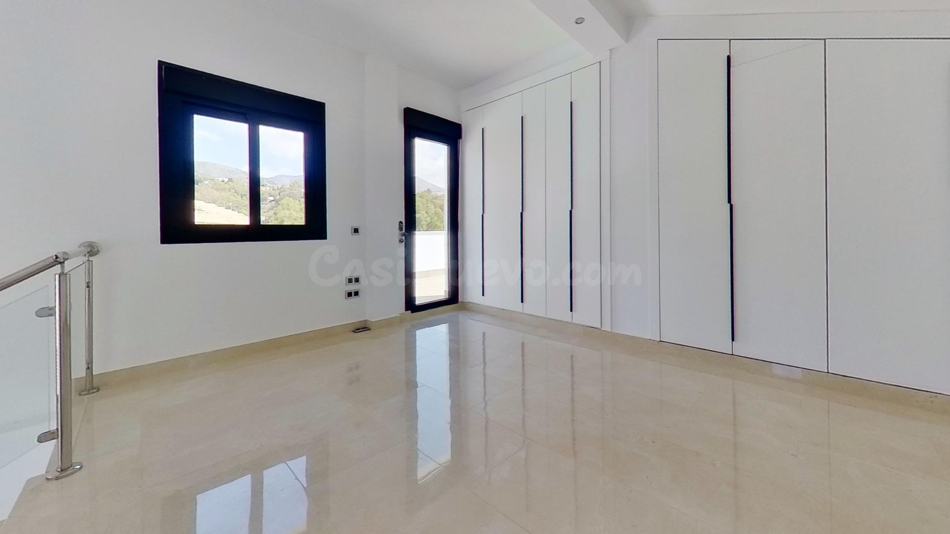Villa de Lujo en Benalmádena Costa - foto 4