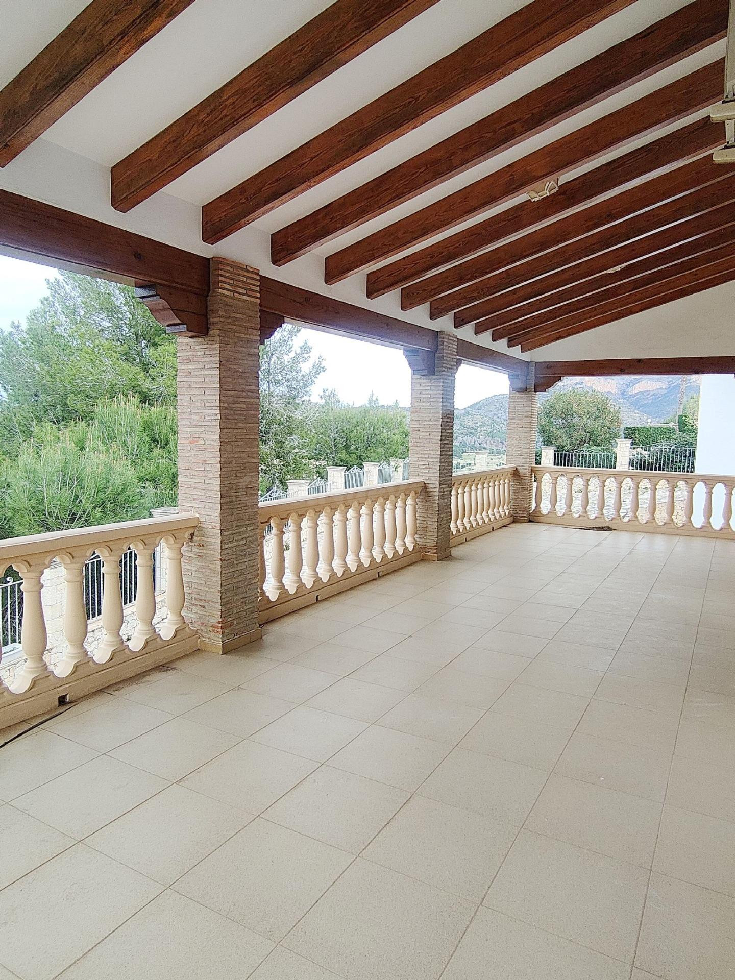 Chalet en venta en la Sella con espectaculares vistas - foto 2