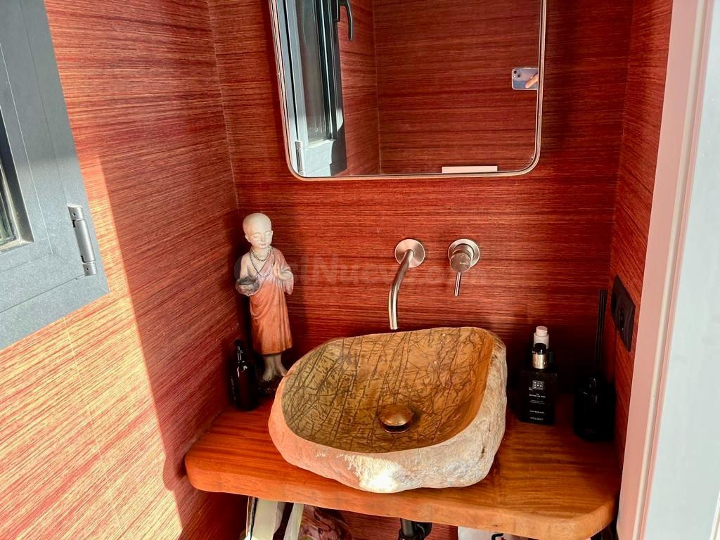 Vendemos una Elegante y Moderna Villa con Impresionantes Vis - foto 5